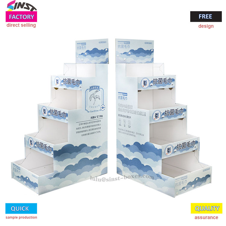 কিভাবে একটি কার্ডবোর্ড আলনা তাক উপর towels কথা বলতে পারেন?